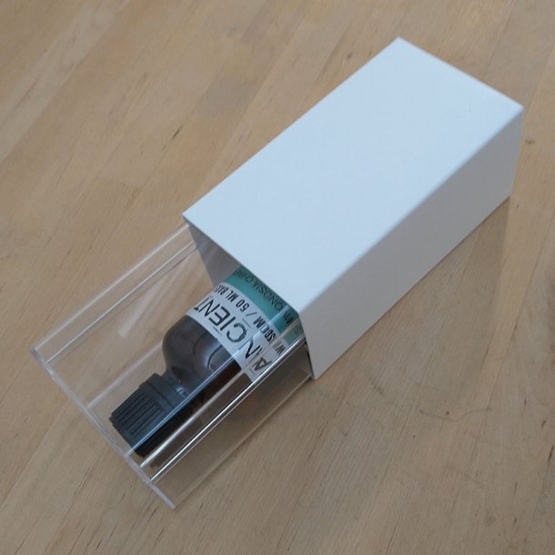 Transparent luksus-gaveske i hrd plast, ca. 10,5 x 5,5 x 4,5cm