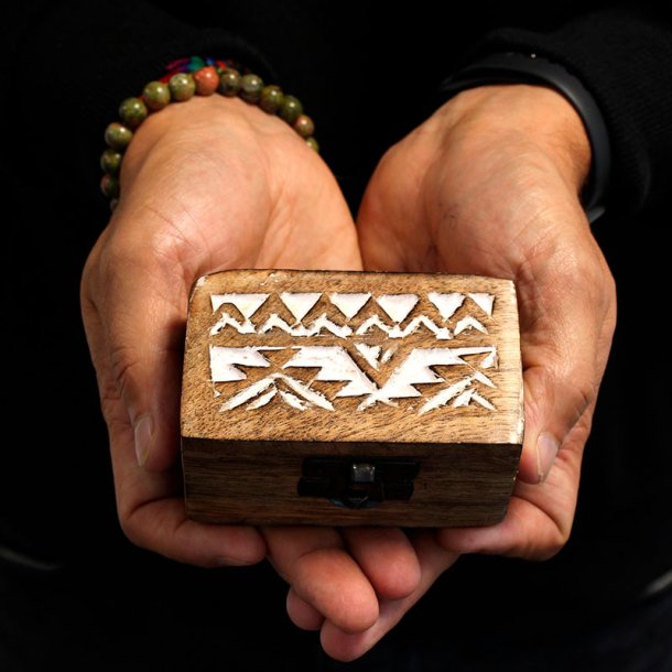 Hndlavet pille-ske af mango-tr, slavisk design
