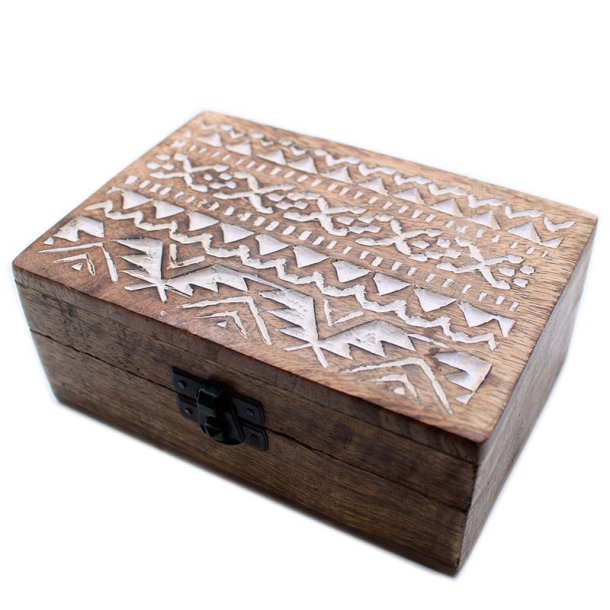 H�ndlavet �ske af mango-tr�, slavisk design, 15x10x6cm