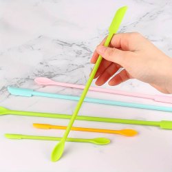 Multiredskab i silikone, mange farver og st�rrelser