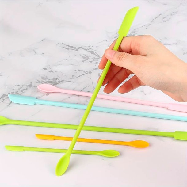 Multiredskab i silikone, mange farver og strrelser